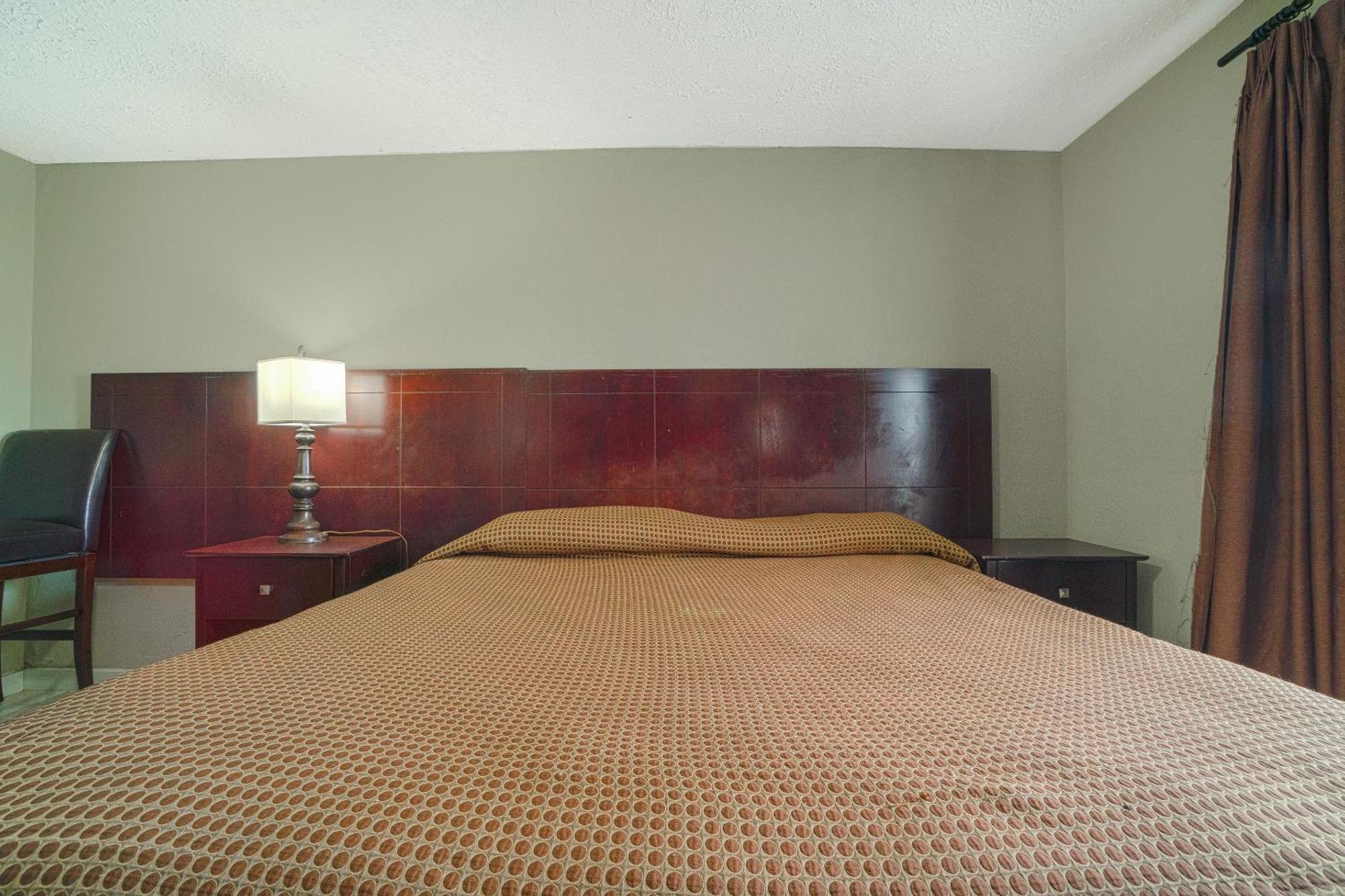 Texana By Oyo Hotel 2*